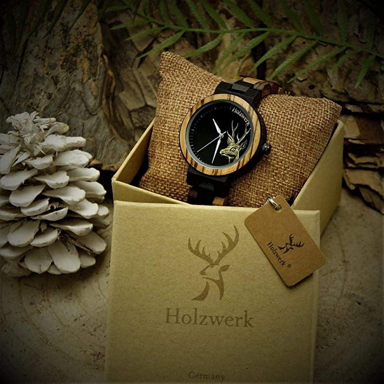 Holzwerk BERGISCH Holzuhr in Schwarz und Beige sowie schwarzem Ziffernblatt mit Hirschkopf-Logo in Holzwerk Uhrenbox