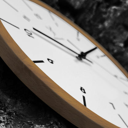 Holzwerk NÜRNBERG Holz Wanduhr groß, Wanduhr im skandinavischen Design, 32 cm Holz Quarz Wand-Uhr lautlos ohne Tick-Geräusche, braun, weiß, seitlich liegend