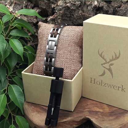 Holzwerk ORTHSEE silber-braunes  Holz Armband aus Walnussholz und Edelstahl mit Gliederkonstruktion in Holzwerk Uhrenbox
