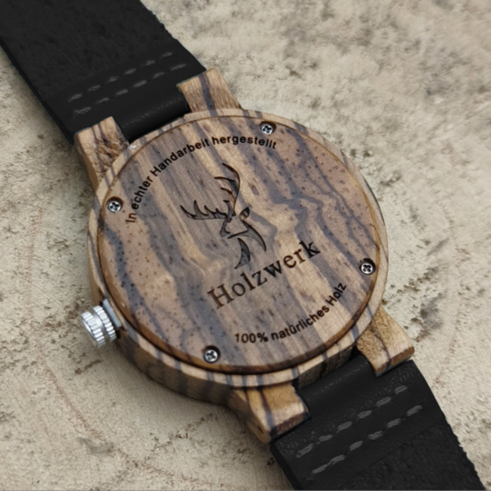Holzwerk SINA BLACK Damen Quarzuhr aus Holz mit beigem Zifferblatt, schwarzem Lederarmband, Detailansicht des Gehäusebodens