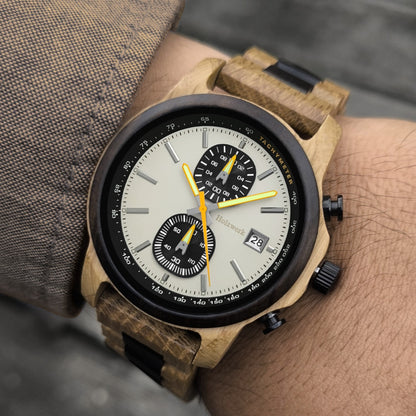 Holzwerk SUDERBURG Holz Uhr Chronograph mit Datum, beige, silber, gelb, am Handgelenk