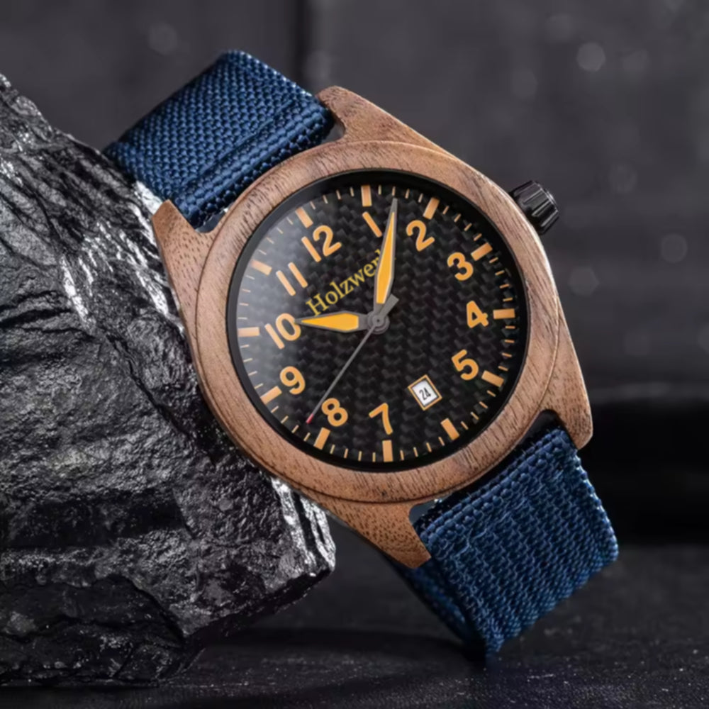 Holzwerk SYLT Unisex Uhr aus Holz mit schwarz-orangenem Zifferblatt, Datum und blauem Textil-Nylonarmband, Seitenlage